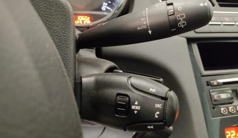 PEUGEOT 5008 ALLURE 2.0 HDI 160 FAP AUTOMÁTICO lleno