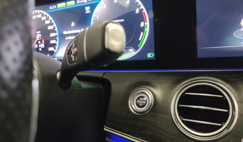 MERCEDES-BENZ CLASE E E 300 de State lleno