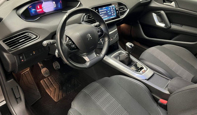 PEUGEOT 308 SW ALLURE BlueHDI 130 SS lleno