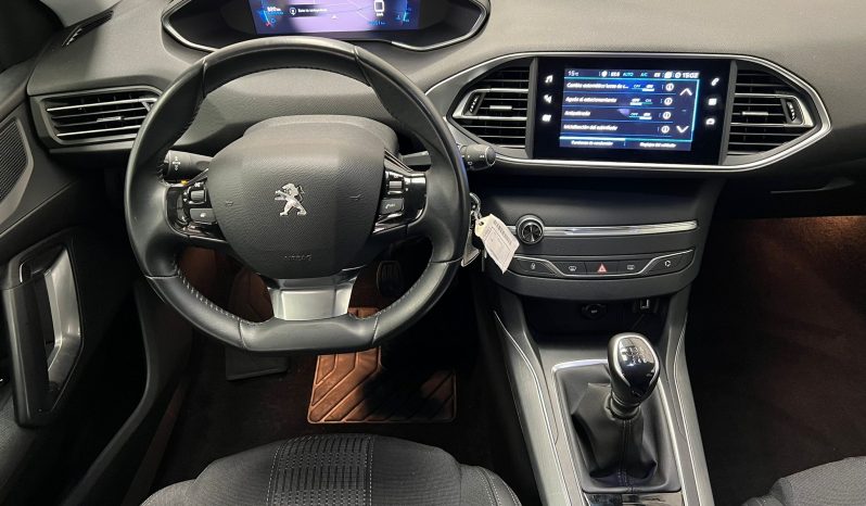 PEUGEOT 308 SW ALLURE BlueHDI 130 SS lleno