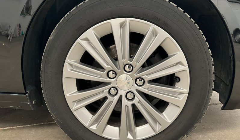 PEUGEOT 308 SW ALLURE BlueHDI 130 SS lleno