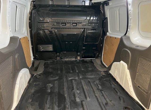 FORD TRANSIT CONNECT TREND lleno