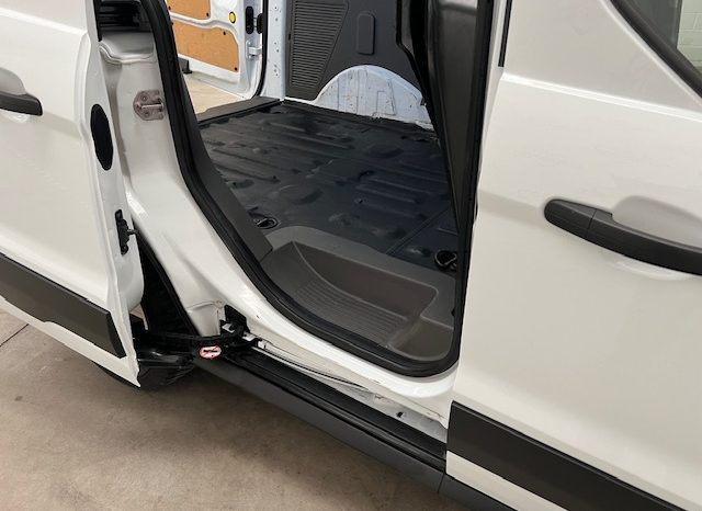 FORD TRANSIT CONNECT TREND lleno