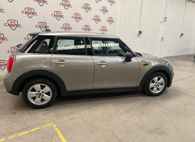MINI –  ONE D 5 PUERTAS 95 CV lleno