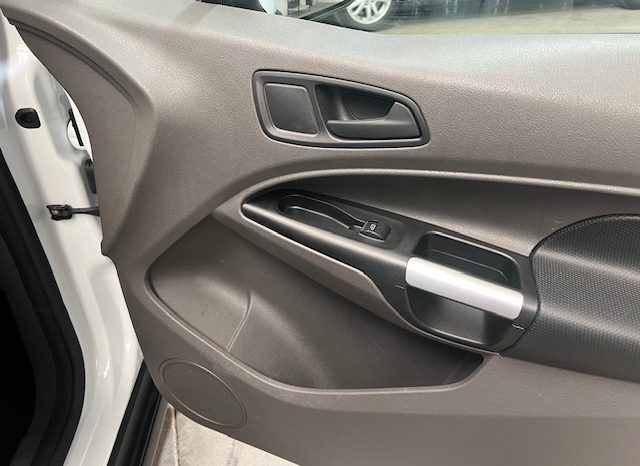 FORD – TOURNEO CONNECT 1.5 TDCI 88 KW 120 CV lleno