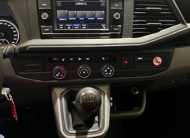 VOLKSWAGEN – TRANSPORTER L2H1, 2.0 TDI, 150 CV, 9 PLAZAS lleno