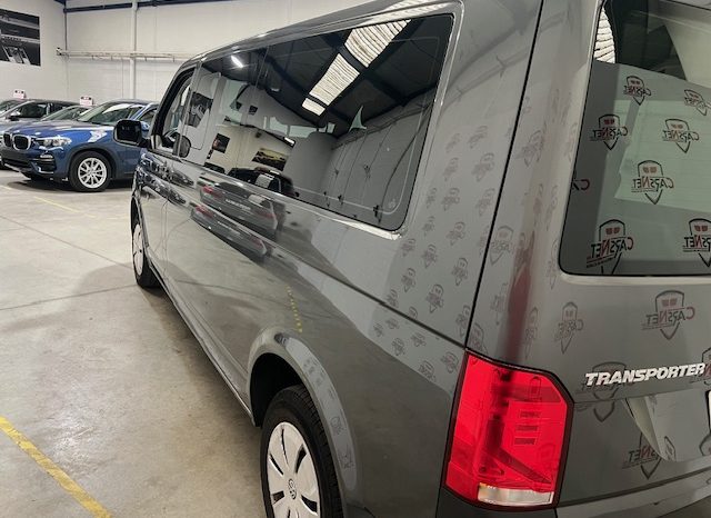 VOLKSWAGEN – TRANSPORTER L2H1, 2.0 TDI, 150 CV, 9 PLAZAS lleno