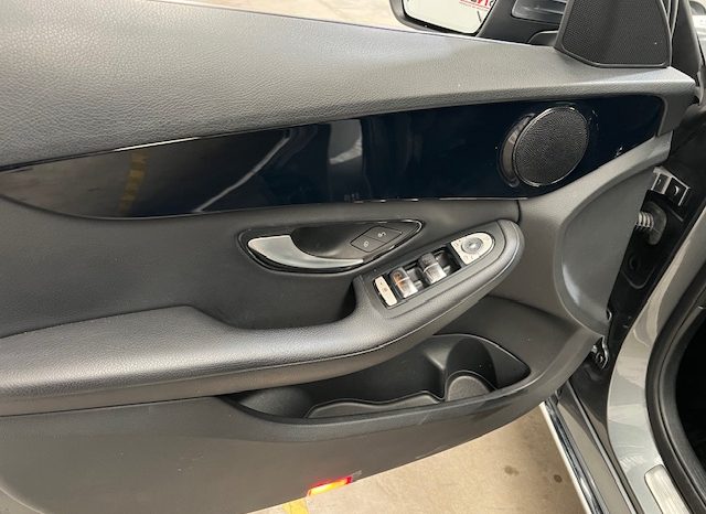 MERCEDES – CLASE C 220D STATE 194 CV lleno