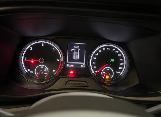 VOLKSWAGEN  – CARAVELLE 2.0 TDI BMT DSG lleno