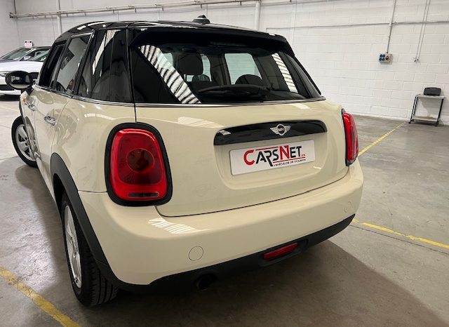 MINI  – ONE 5 PUERTAS lleno