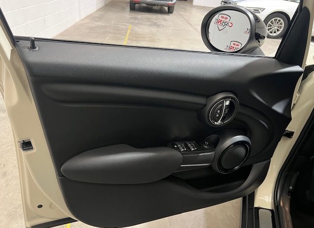 MINI  – ONE 5 PUERTAS lleno