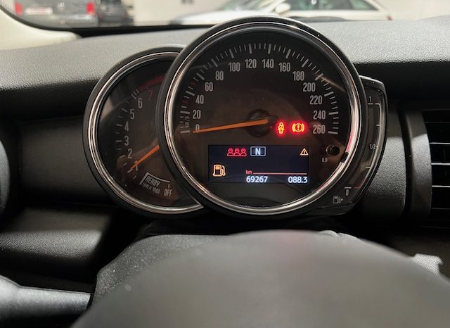 MINI  – ONE 5 PUERTAS lleno