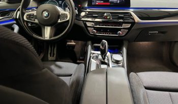 BMW  – SERIE 5 525DA TOURING “M” lleno