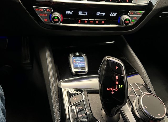 BMW  – SERIE 5 525DA TOURING “M” lleno