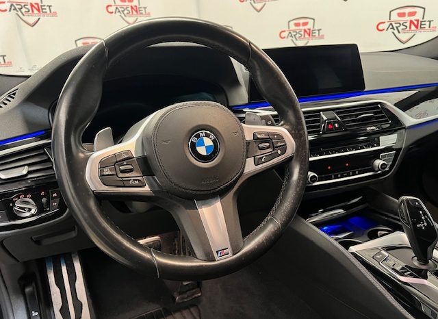 BMW  – SERIE 5 525DA TOURING “M” lleno