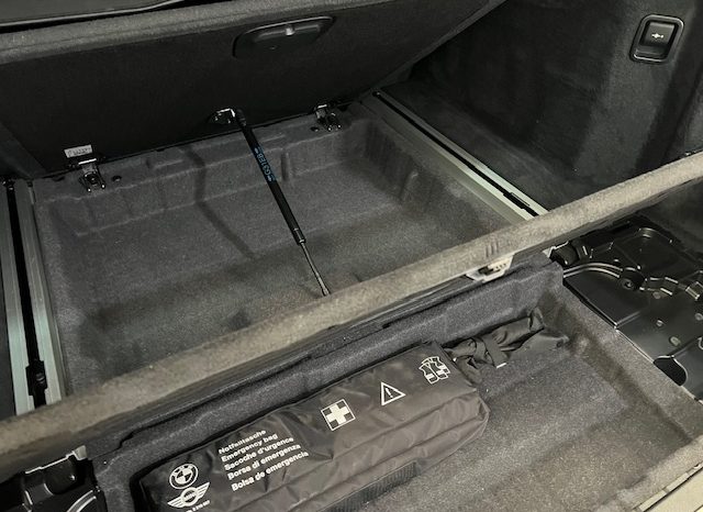 BMW  – SERIE 5 525DA TOURING “M” lleno