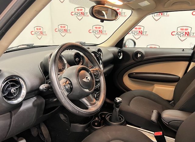 MINI  – COUNTRYMAN COOPER D lleno