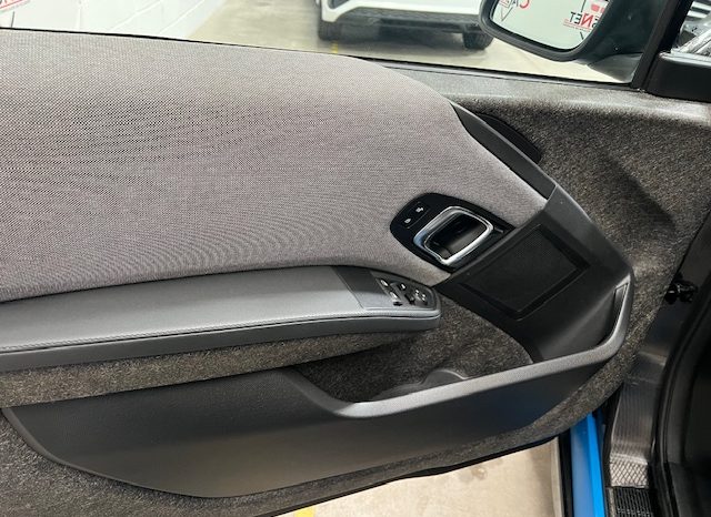 BMW  – i3 120 AH lleno