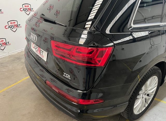 AUDI – Q7 3.0 TDI ULTRA QUATTRO TIPTRONIC S LINE lleno