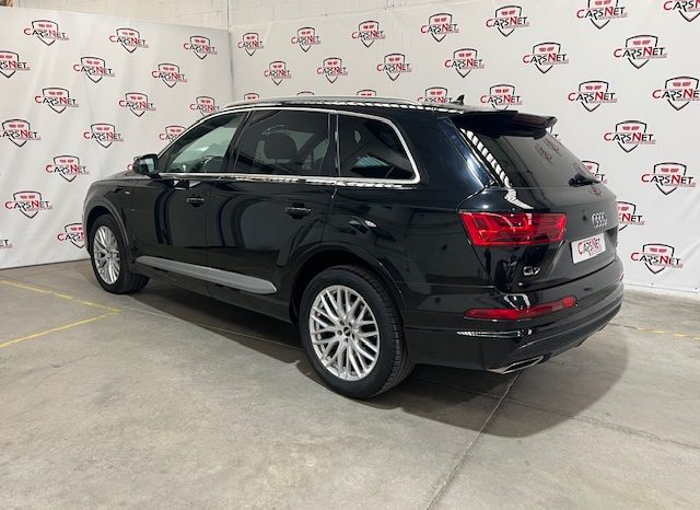 AUDI – Q7 3.0 TDI ULTRA QUATTRO TIPTRONIC S LINE lleno