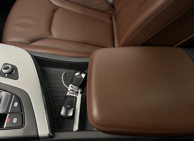 AUDI – Q7 3.0 TDI ULTRA QUATTRO TIPTRONIC S LINE lleno