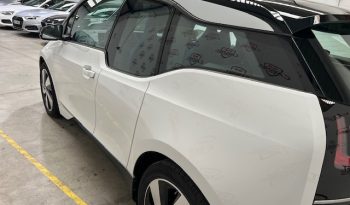 BMW – MODELO: I3 120 AH lleno