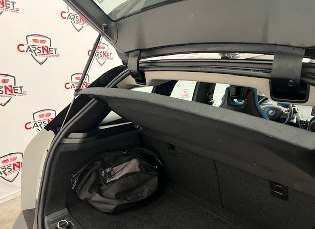 BMW – MODELO: I3 120 AH lleno