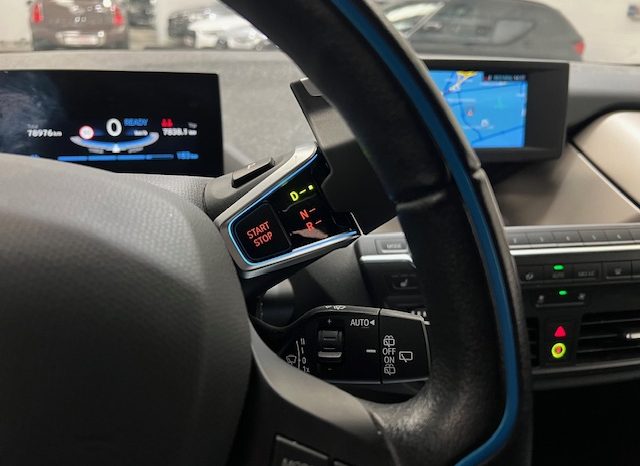 BMW – MODELO: I3 120 AH lleno