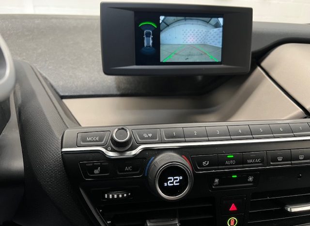 BMW – MODELO: I3 120 AH lleno