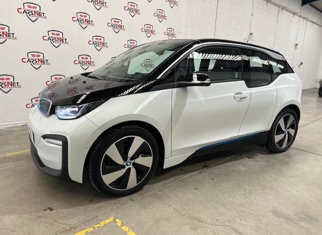 BMW – MODELO: I3 120 AH lleno