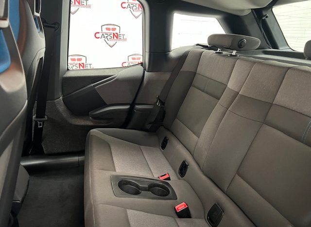 BMW – MODELO: I3 120 AH lleno
